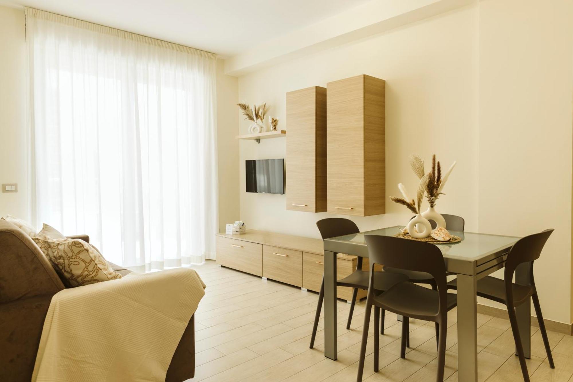 Апарт отель Residenze Roscioli Розето-дельи-Абруцци Экстерьер фото