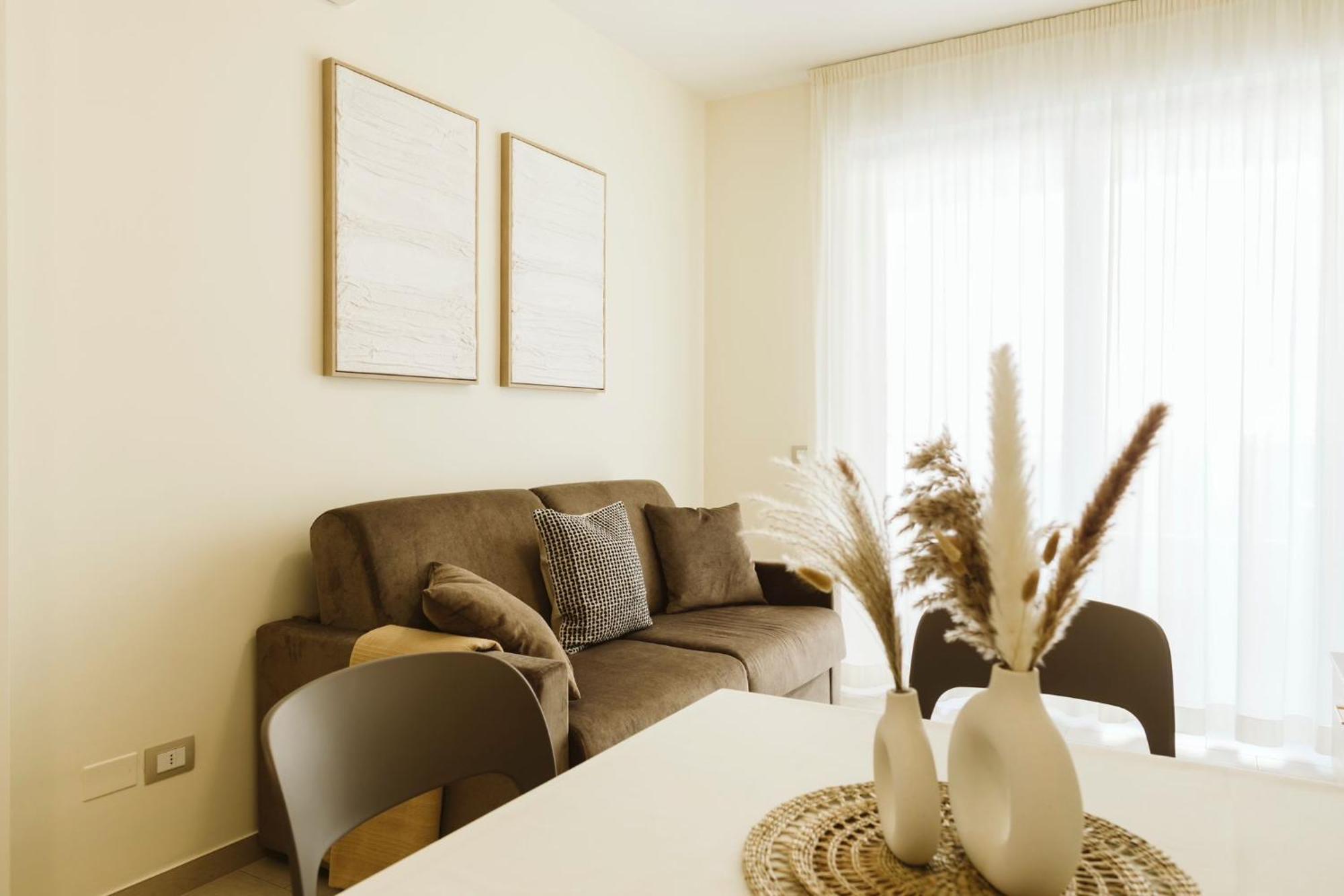 Апарт отель Residenze Roscioli Розето-дельи-Абруцци Экстерьер фото